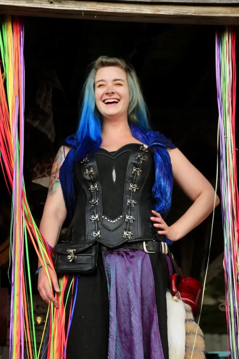 handmade leather sweetheart black corset bodice stingray silver clasps renaissance festival design