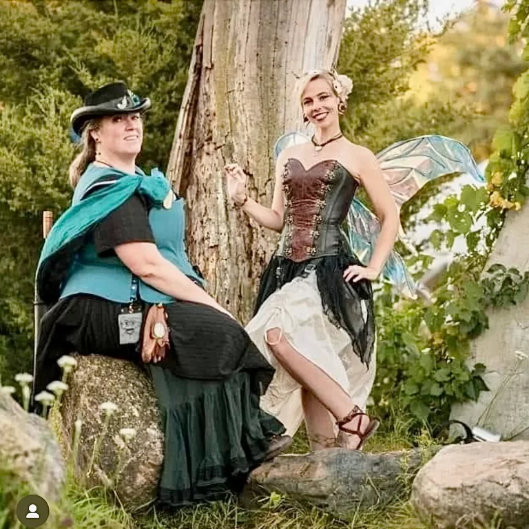 handmade leather sweetheart brown corset bodice floral silver clasps renaissance festival design faerie i