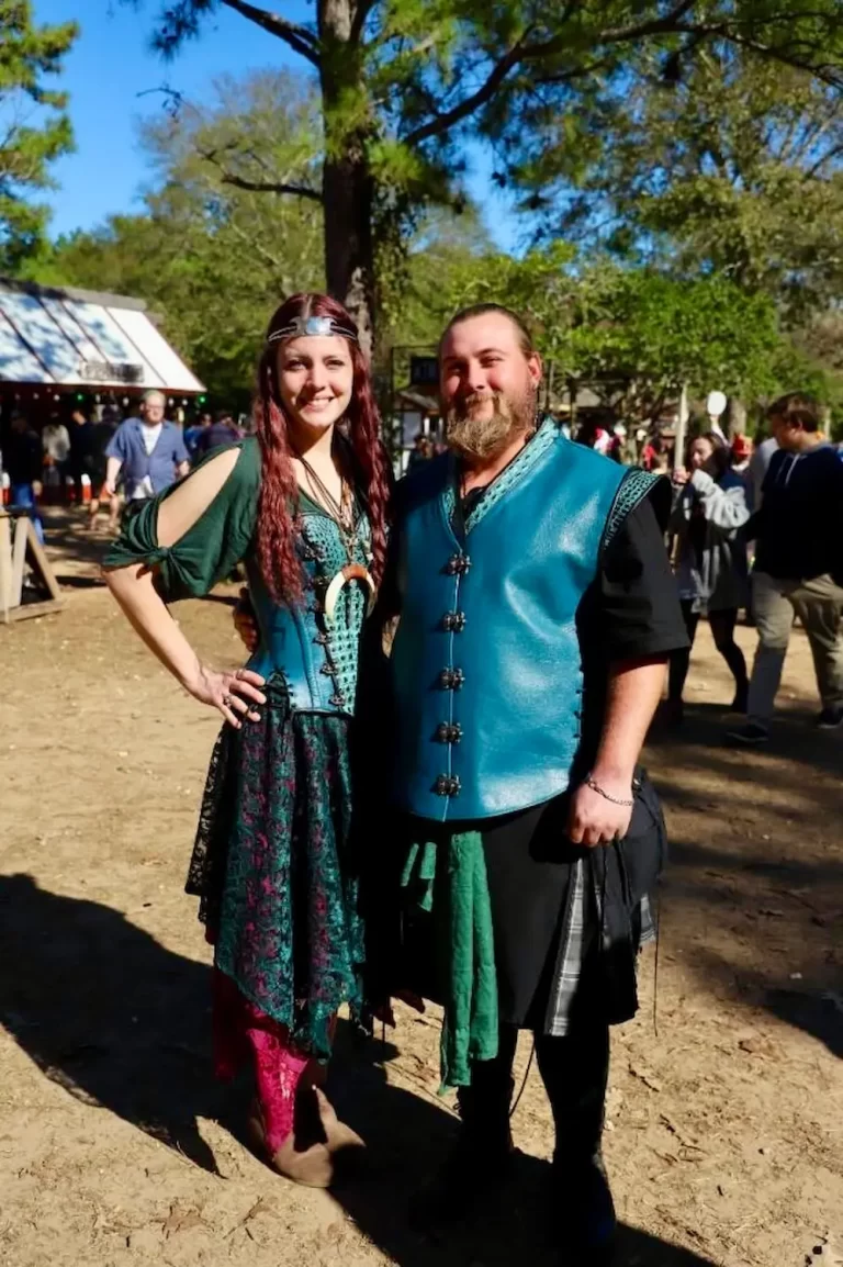 handmade leather sweetheart teal corset bodice ocean blue croc silver clasps renaissance festival design couple